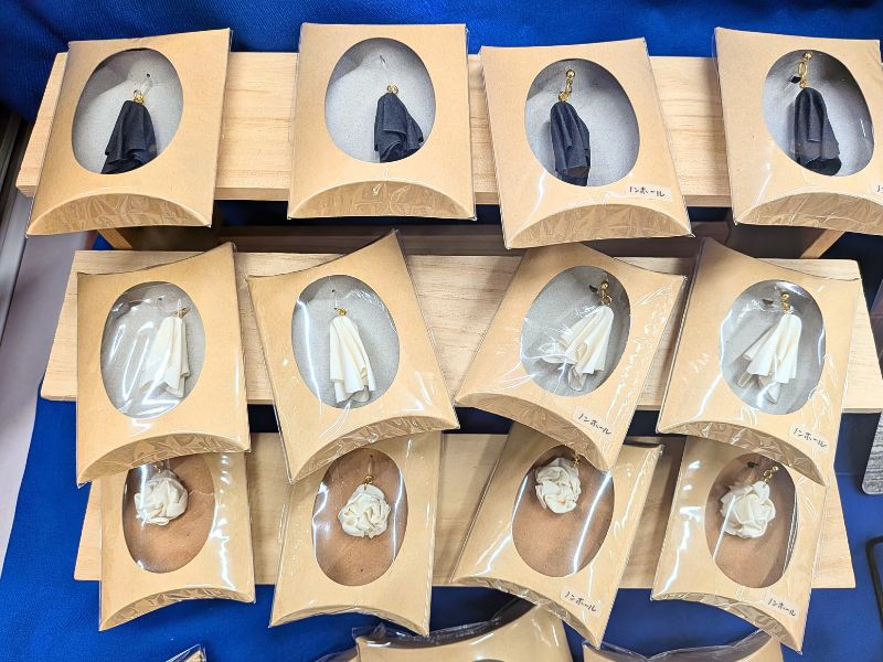 バルカナイズドファイバーを使ったオフセット岩村の紙製品5
